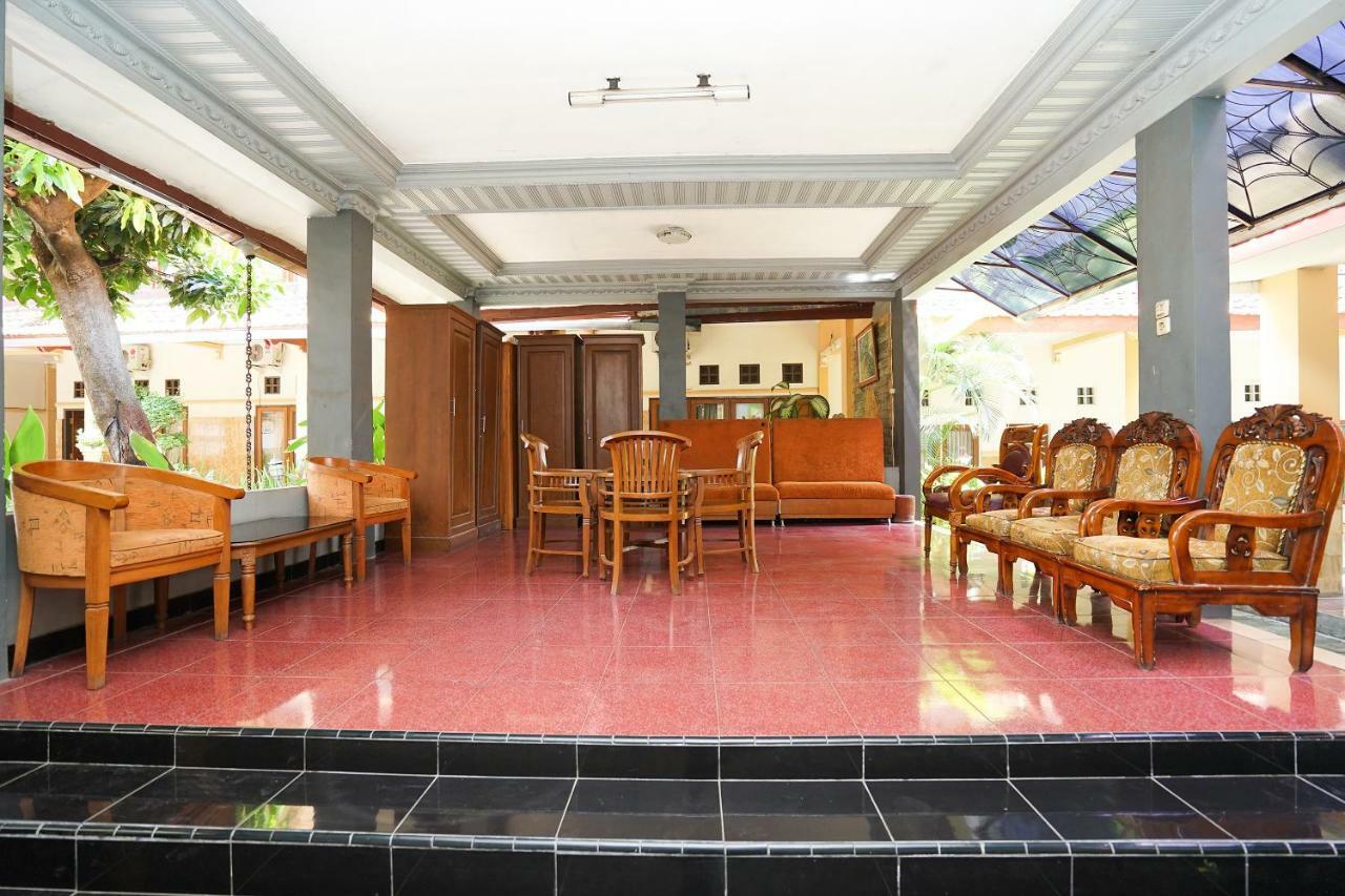 Bromo View Hotel Probolinggo Exterior photo
