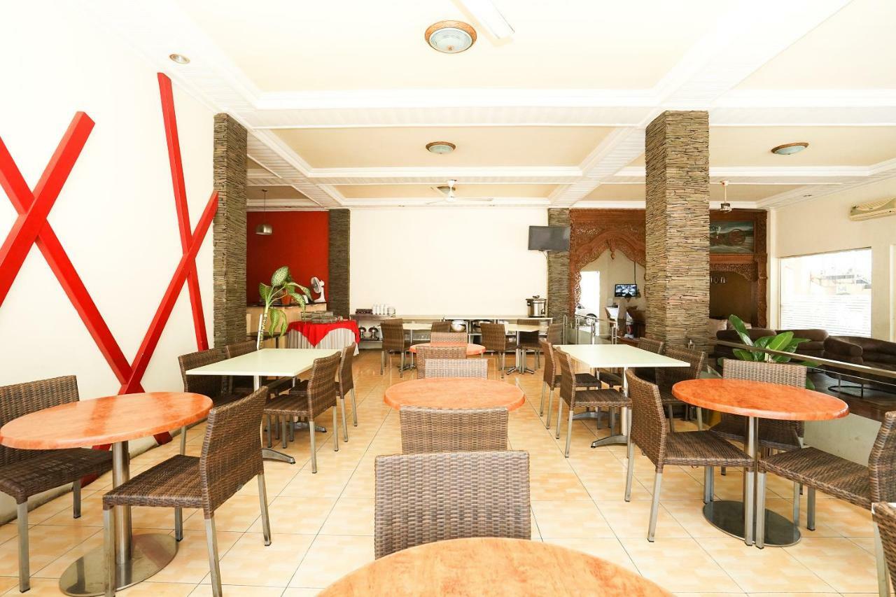 Bromo View Hotel Probolinggo Exterior photo