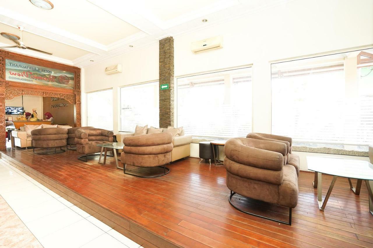 Bromo View Hotel Probolinggo Exterior photo