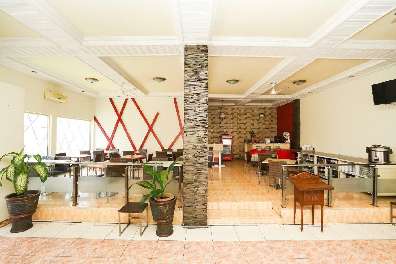 Bromo View Hotel Probolinggo Exterior photo