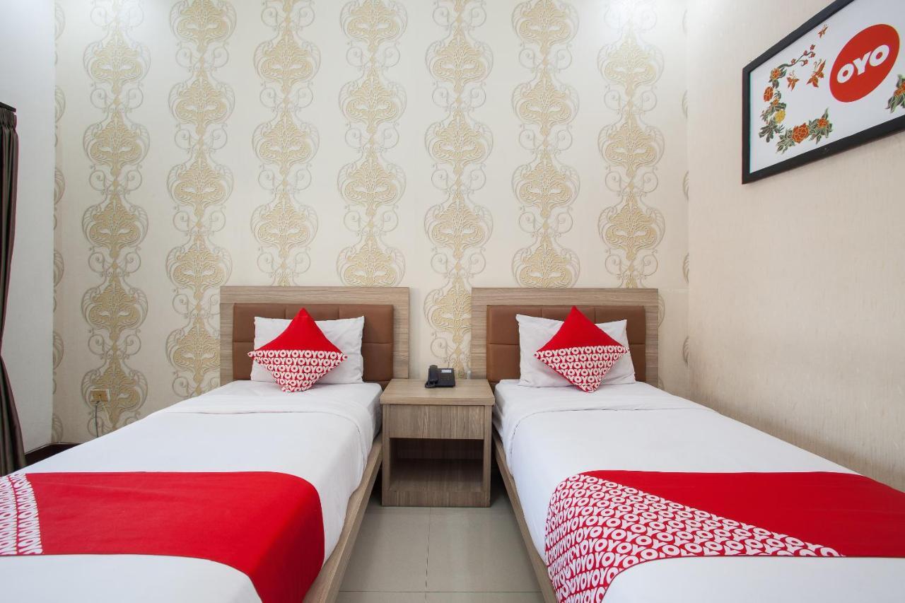 Bromo View Hotel Probolinggo Exterior photo